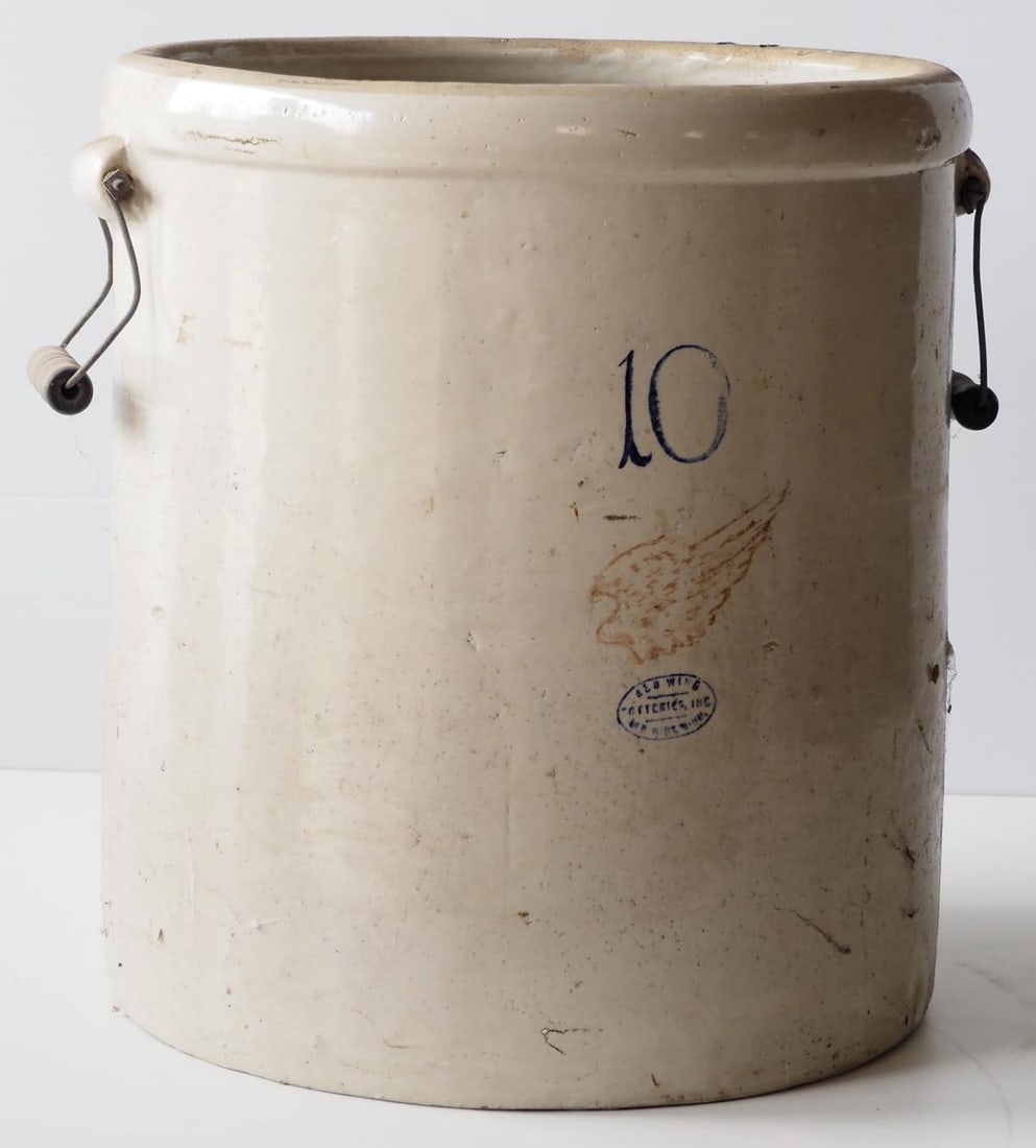 10-gallon Red Wing crock with handles: 10-gallon Red Wing crock with handles - Good * * NOT ELIGIBLE FOR IN-HOUSE SHIPPING. Please contact the auction house for transport options and additional details. Items must be picked up within 10