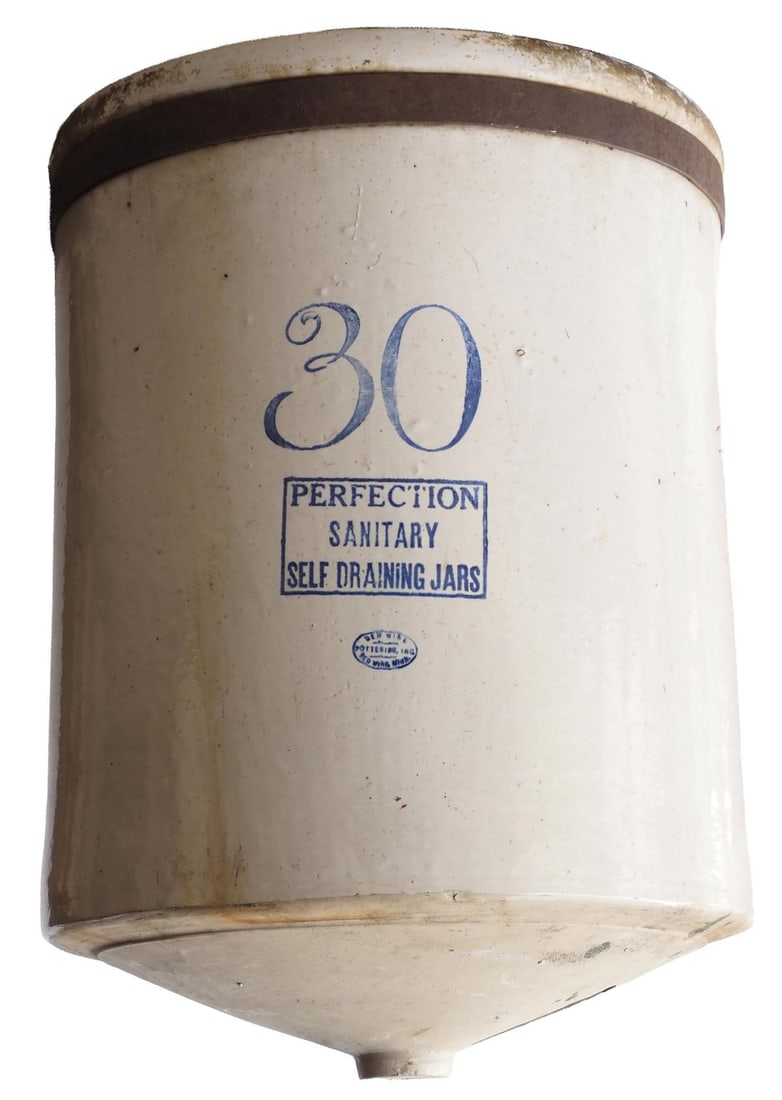 30-gallon Red Wing Self-Draining crock: 30-gallon Red Wing Perfection Sanitary Self-Draining Jars crock - some cracks * * NOT ELIGIBLE FOR IN-HOUSE SHIPPING. Please contact the auction house for transport options and additional details. Ite