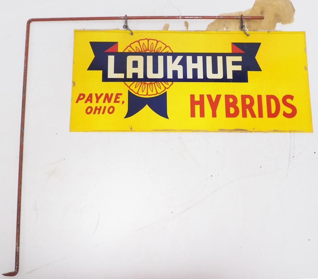 Laukhuf Hybrids fence sign (1 of 3)