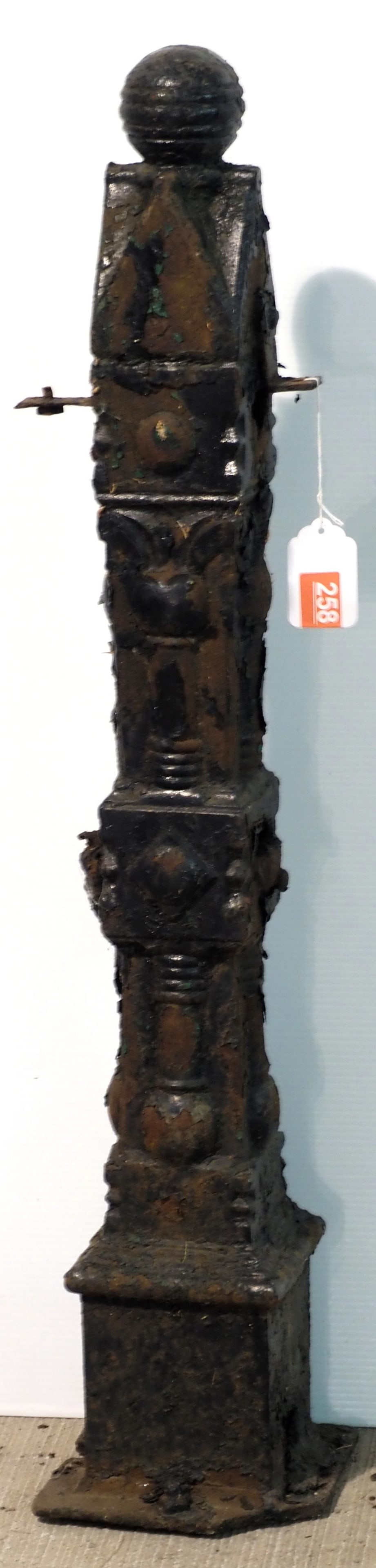 Ornate cast iron fence post: Ornate cast iron fence post, 37"H - base has chips * * NOT ELIGIBLE FOR IN-HOUSE SHIPPING. Please contact the auction house for transport options and additional details. Items must be picked up