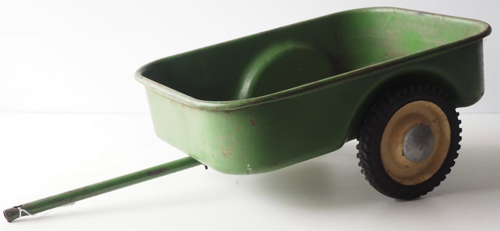 Ertl John Deere pedal tractor trailer (1 of 3)