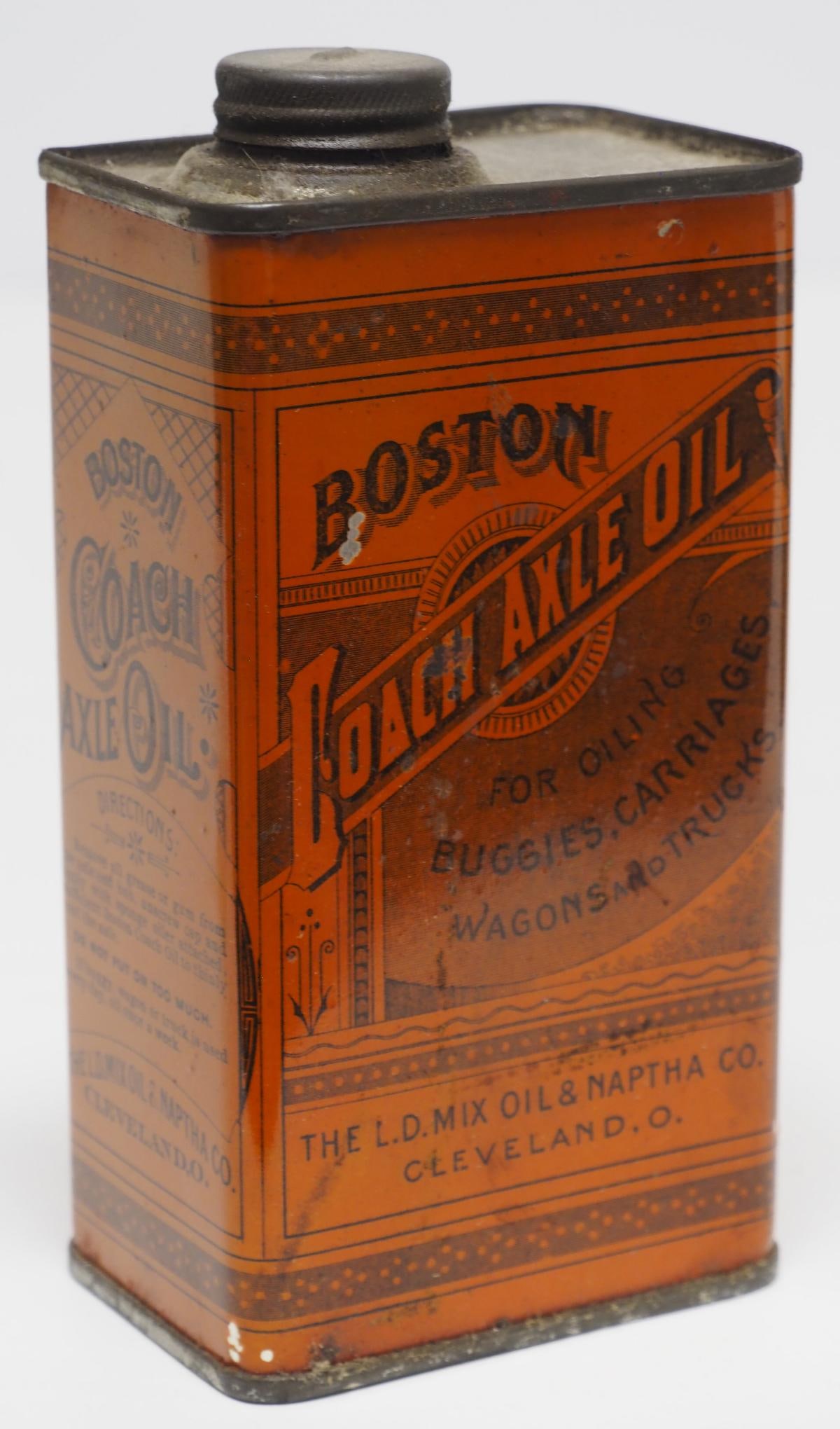 Boston Coach Axle Oil tin (1 of 2)