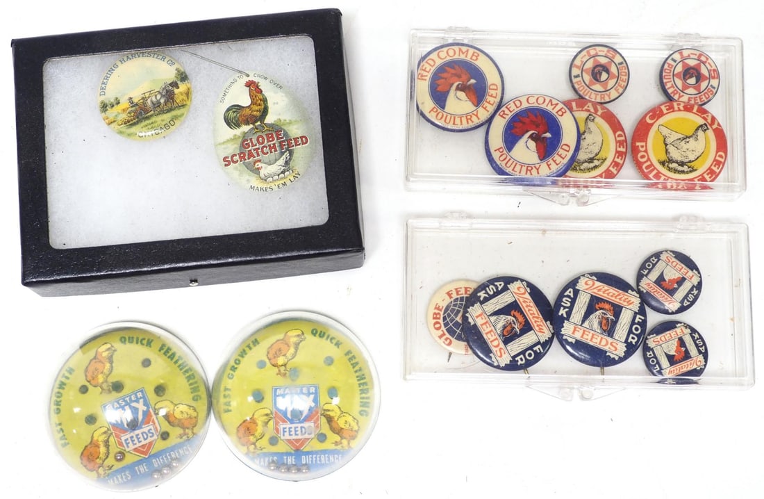 Assorted pin backs and Master Mix Feeds games: Red Comb Feeds, Vitality Feeds, C-Er-Lay pinbacks, Deering Harvester Co. pin / Globe Scratch Feed pin / (2) Master Mix advertising games