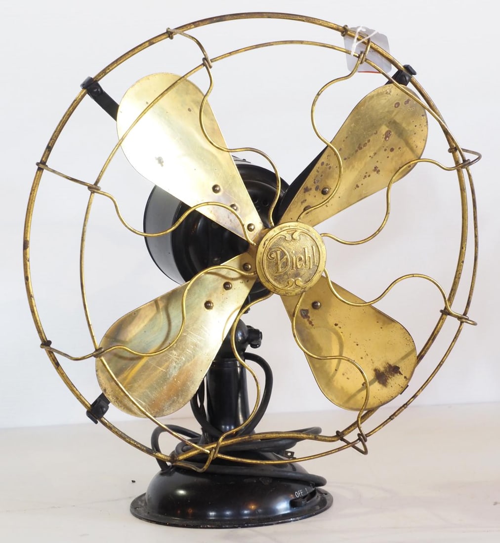 Diehl Style 07406 desk fan: Diehl Style 07406 desk fan with 16"dia. brass blades, brass cage and black body