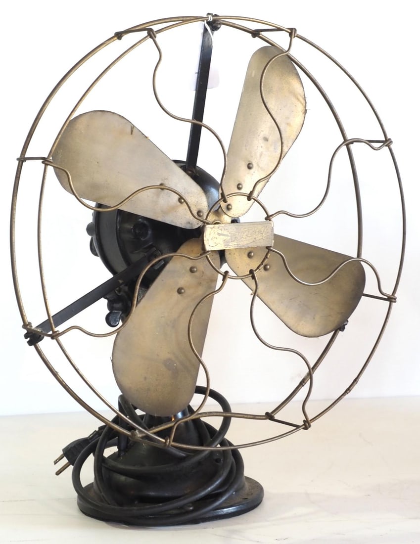 Century Model 152 desk fan: Century Model 152 desk fan with 16"dia. brass blades and black body