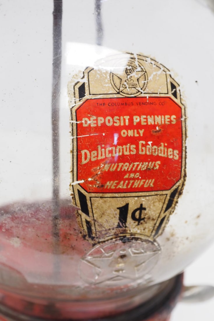 Columbus 1-cent vendor - 2