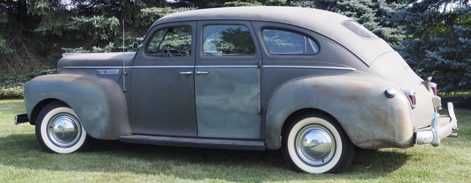 1940 Chrysler Royal car: 1940 Chrysler Royal car with new tires & gas tank, all original, runs well!! With title, VIN #S18L3378-3 * * NOT ELIGIBLE FOR IN-HOUSE SHIPPING. Please contact the auction house for transport options