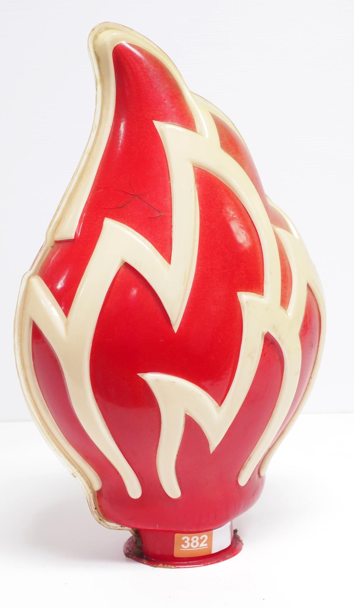 Standard Oil plastic flame globe: Standard Oil plastic flame globe - Good with 3" crack * * NOT ELIGIBLE FOR IN-HOUSE SHIPPING. Please contact the auction house for transport options and additional details. Items must be picked up
