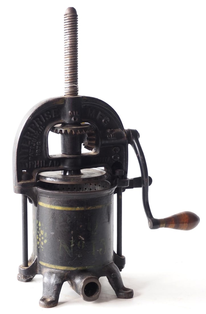 Enterprise No.15 cast iron sausage stuffer: Enterprise No.15 cast iron sausage stuffer