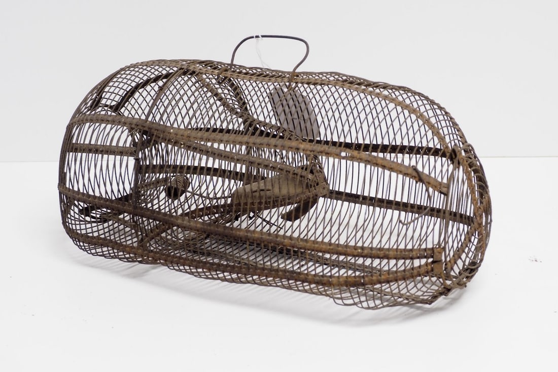 Early wire rat trap - 2