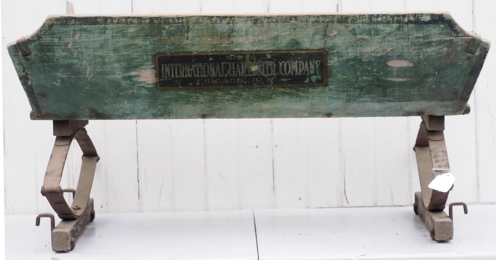 International Harvester box wagon seat: International Harvester, Chicago IL box wagon seat with good original paint and stenciling * * NOT ELIGIBLE FOR IN-HOUSE SHIPPING. Please contact the auction house for transport options and additional