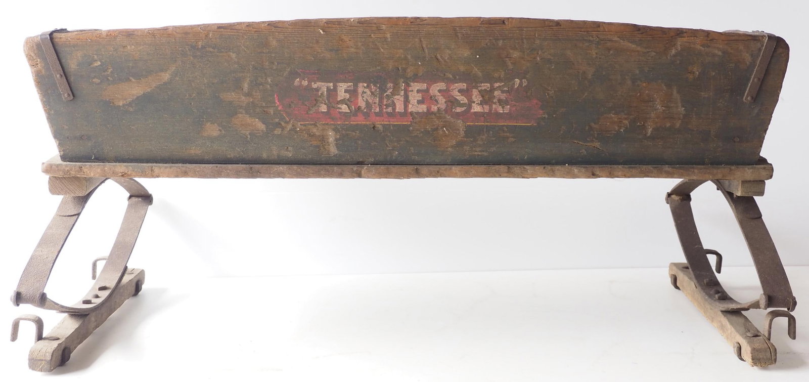 Tennessee box wagon seat: Tennessee box wagon seat with fair original paint and stenciling * * NOT ELIGIBLE FOR IN-HOUSE SHIPPING. Please contact the auction house for transport options and additional details. Items must be