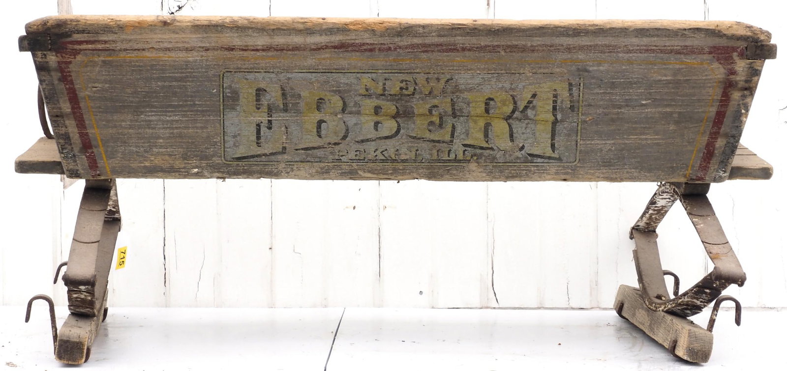 New Ebbert box wagon seat: New Ebbert box wagon seat - Fair * * NOT ELIGIBLE FOR IN-HOUSE SHIPPING. Please contact the auction house for transport options and additional details. Items must be picked up within 10 business days 