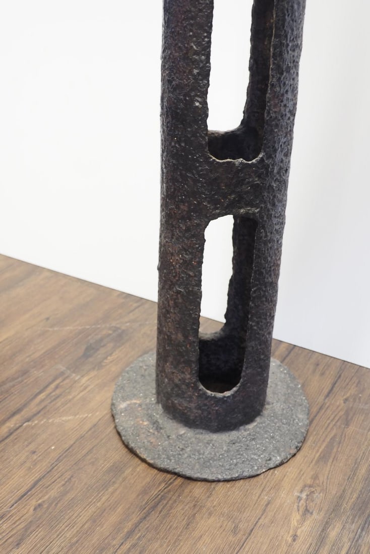 Cast iron tree branch hitching post - 3