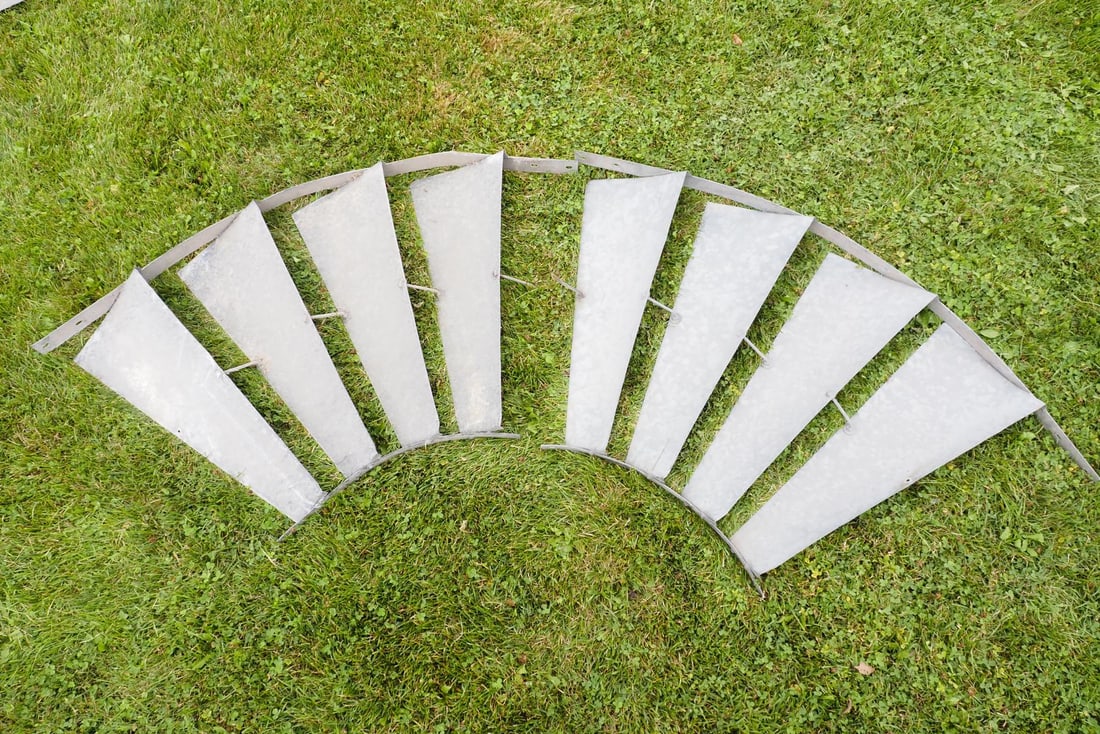 Massey Harris cut-out implement step - 2