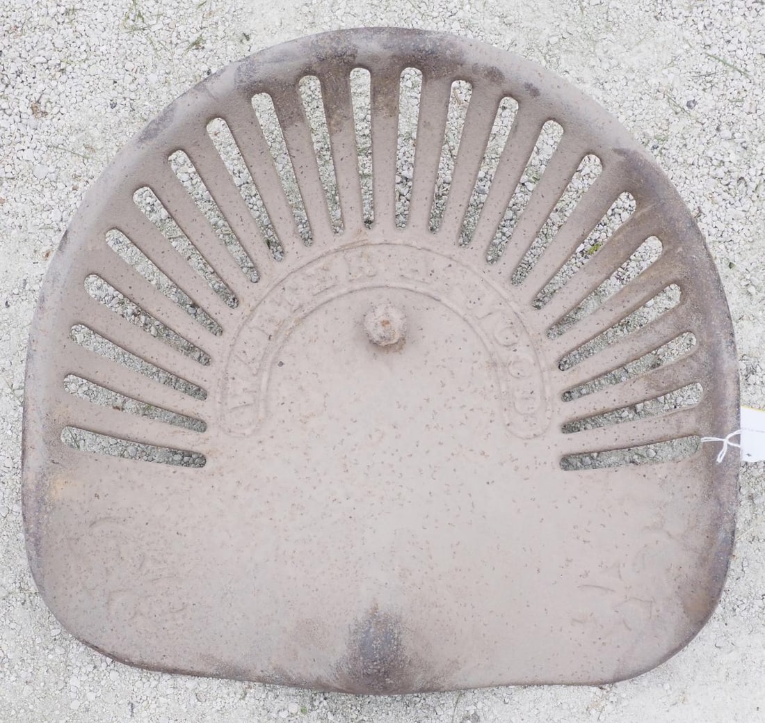 Walter A Wood cast iron seat (1 of 2)