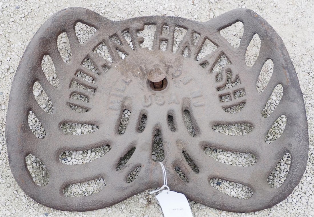 Duane H Nash, Millington, NJ cast iron seat (1 of 1)