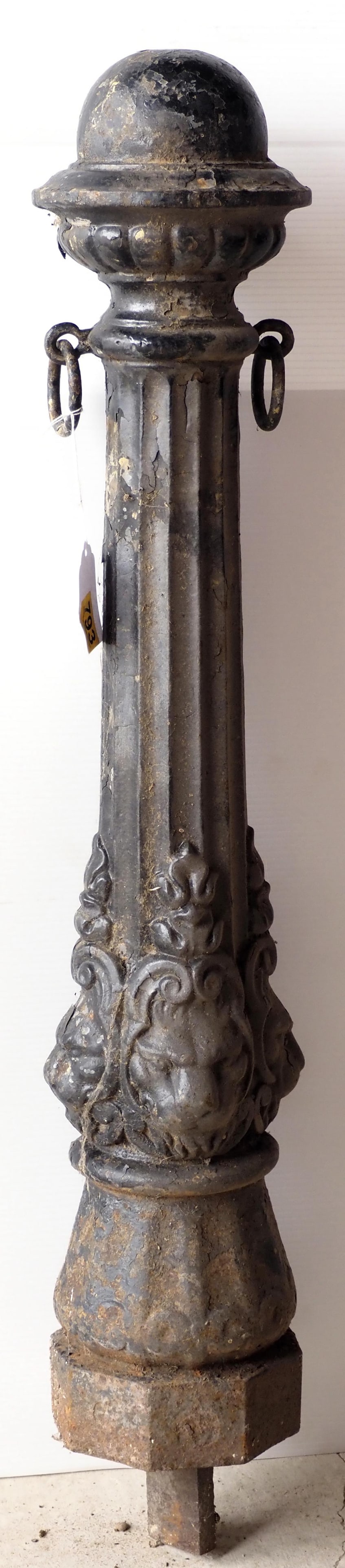 Cast iron hitching post with lion faces (1 of 4)