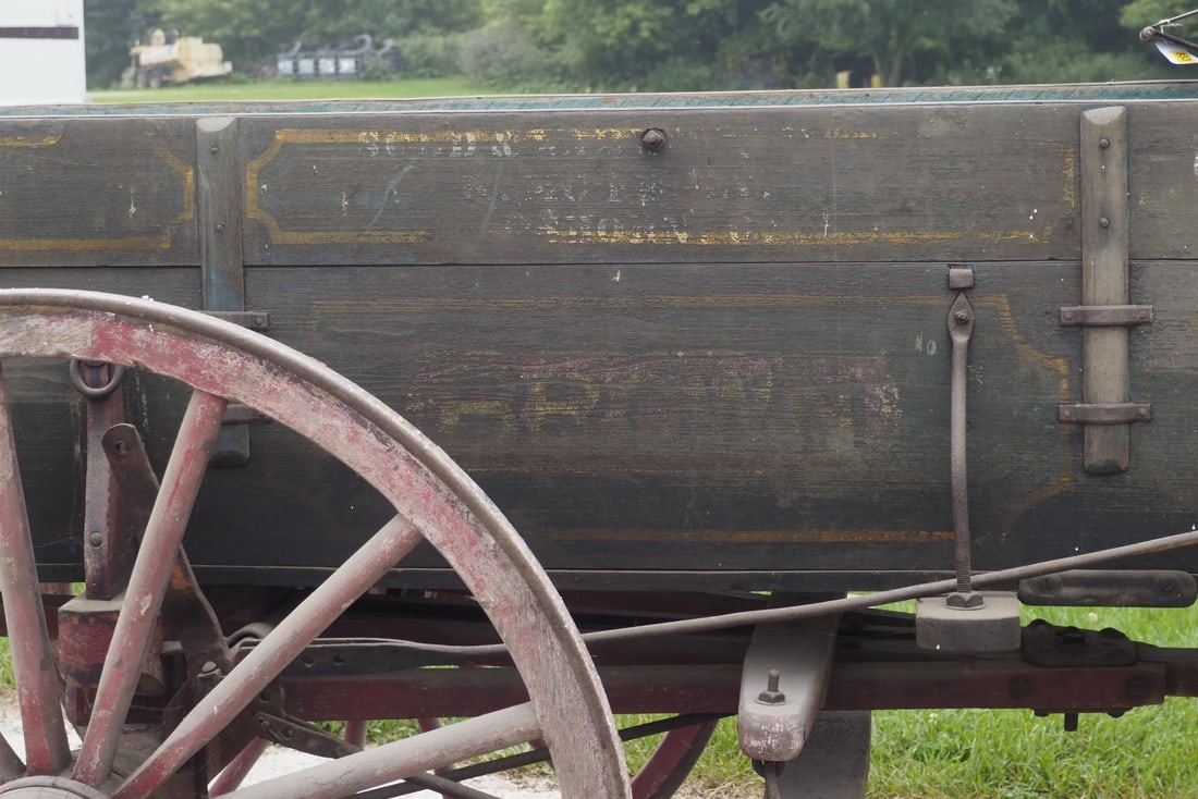 Brown box wagon - 5