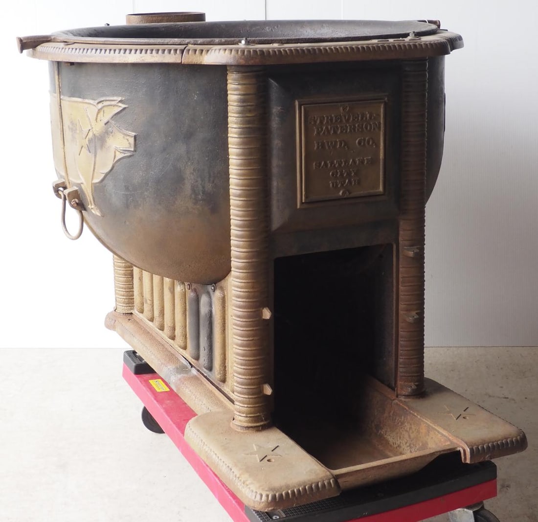 Strevell Paterson cast iron kettle and jacket (1 of 6)