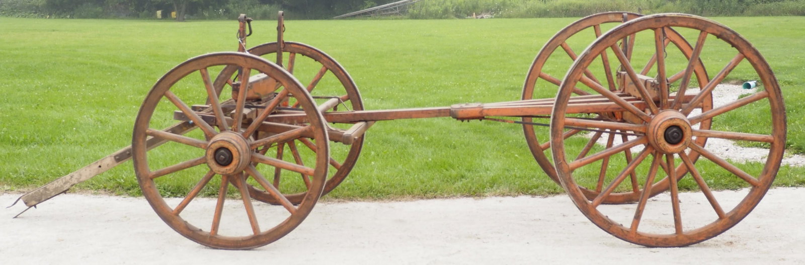 Mitchell, Racine Wisc. box wagon gear: Mitchell, Racine Wisc. box wagon gear for 38"W box, rear wheels 52"dia., front wheels 44"dia., 139"L without tongue - Very Good with original stenciling * * NOT ELIGIBLE FOR IN-HOUSE SHIPPING. Please