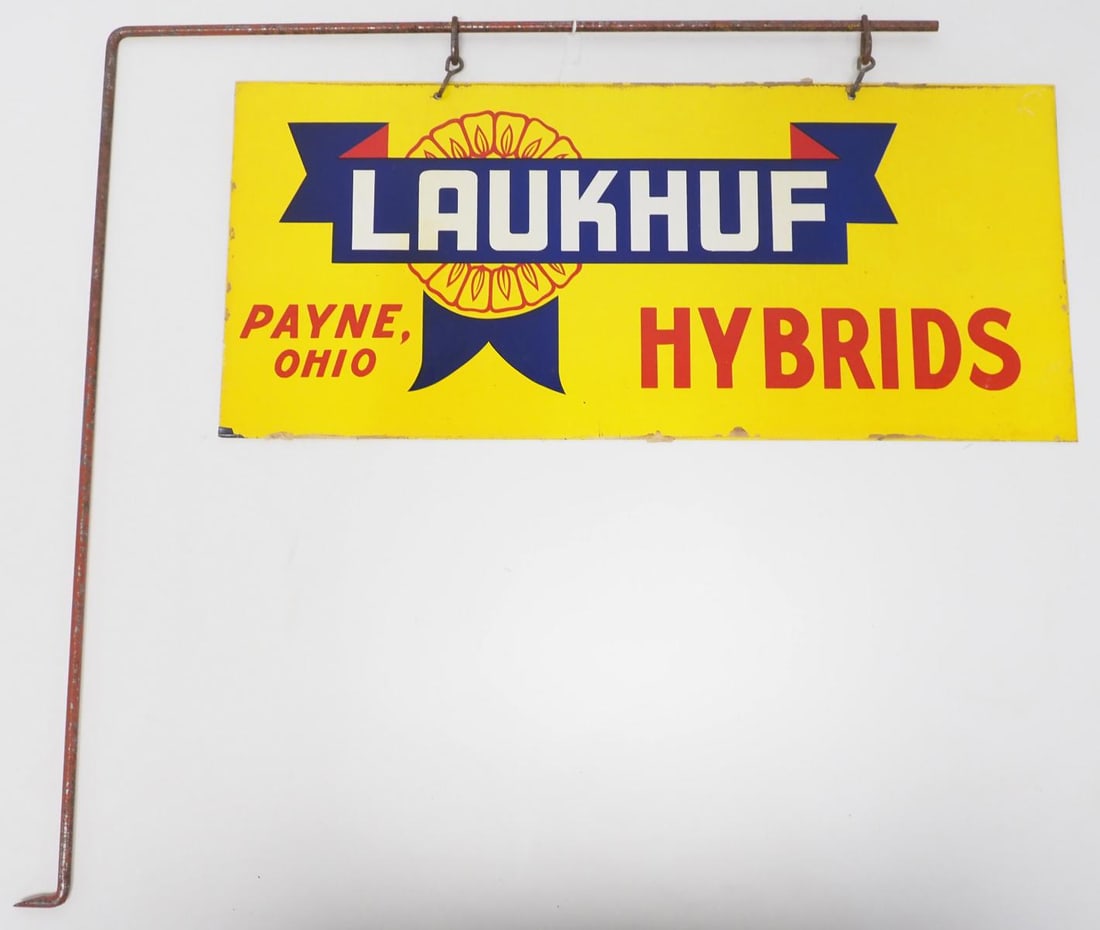 Laukhuf Hybrids fence sign with bracket (1 of 2)