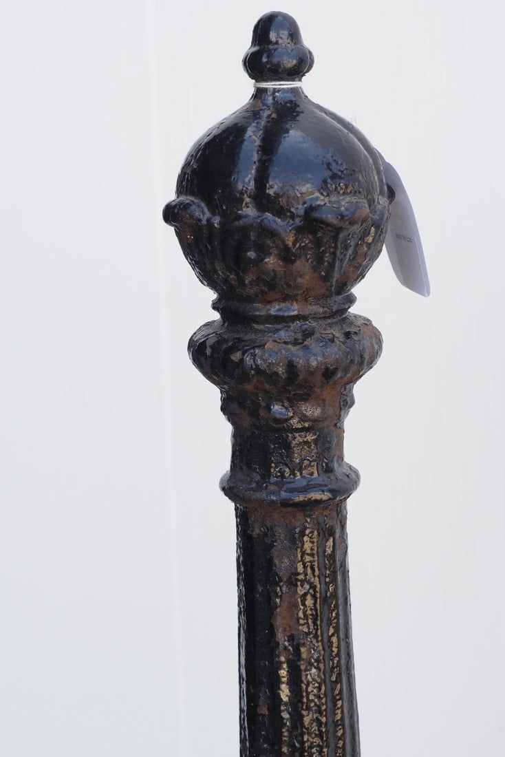 Cast iron decorative hitching post - 2