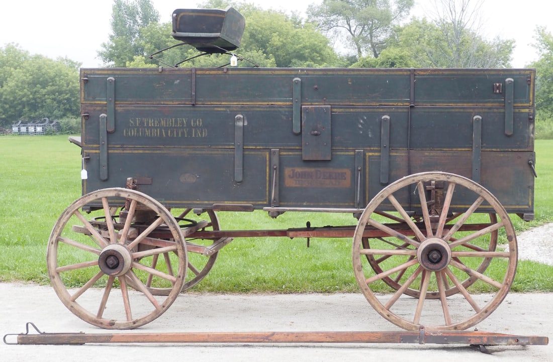 John Deere Ironclad triple board box wagon (1 of 11)