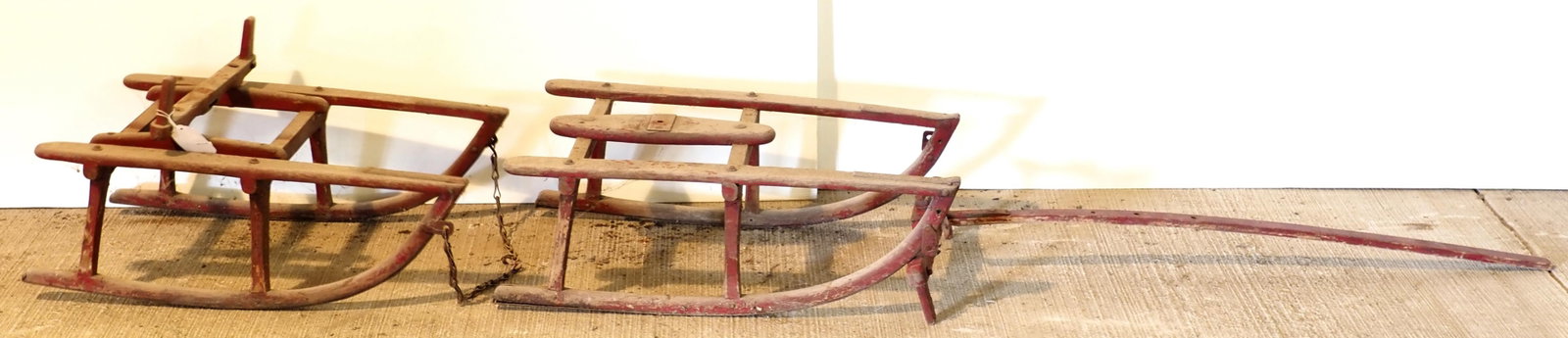 Goat wagon-size bobsled with pole: Goat wagon-size bobsled with pole * * NOT ELIGIBLE FOR IN-HOUSE SHIPPING. Please contact the auction house for transport options and additional details. Items must be picked up within 10 business