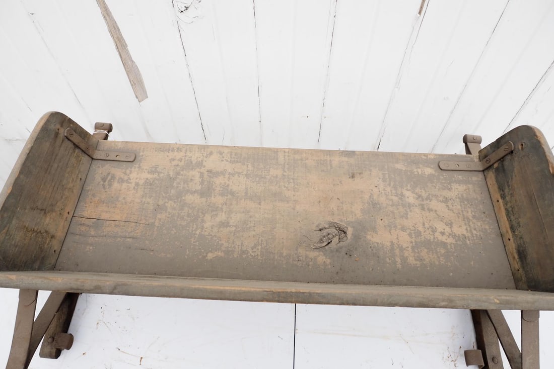 Studebaker box wagon seat - 5