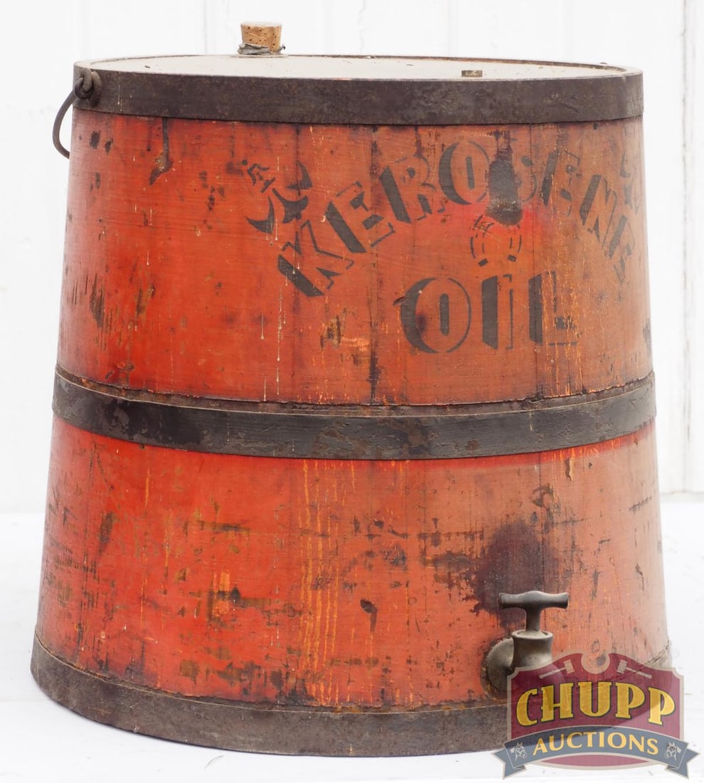 5-gallon Kerosene Oil bucket (1 of 3)