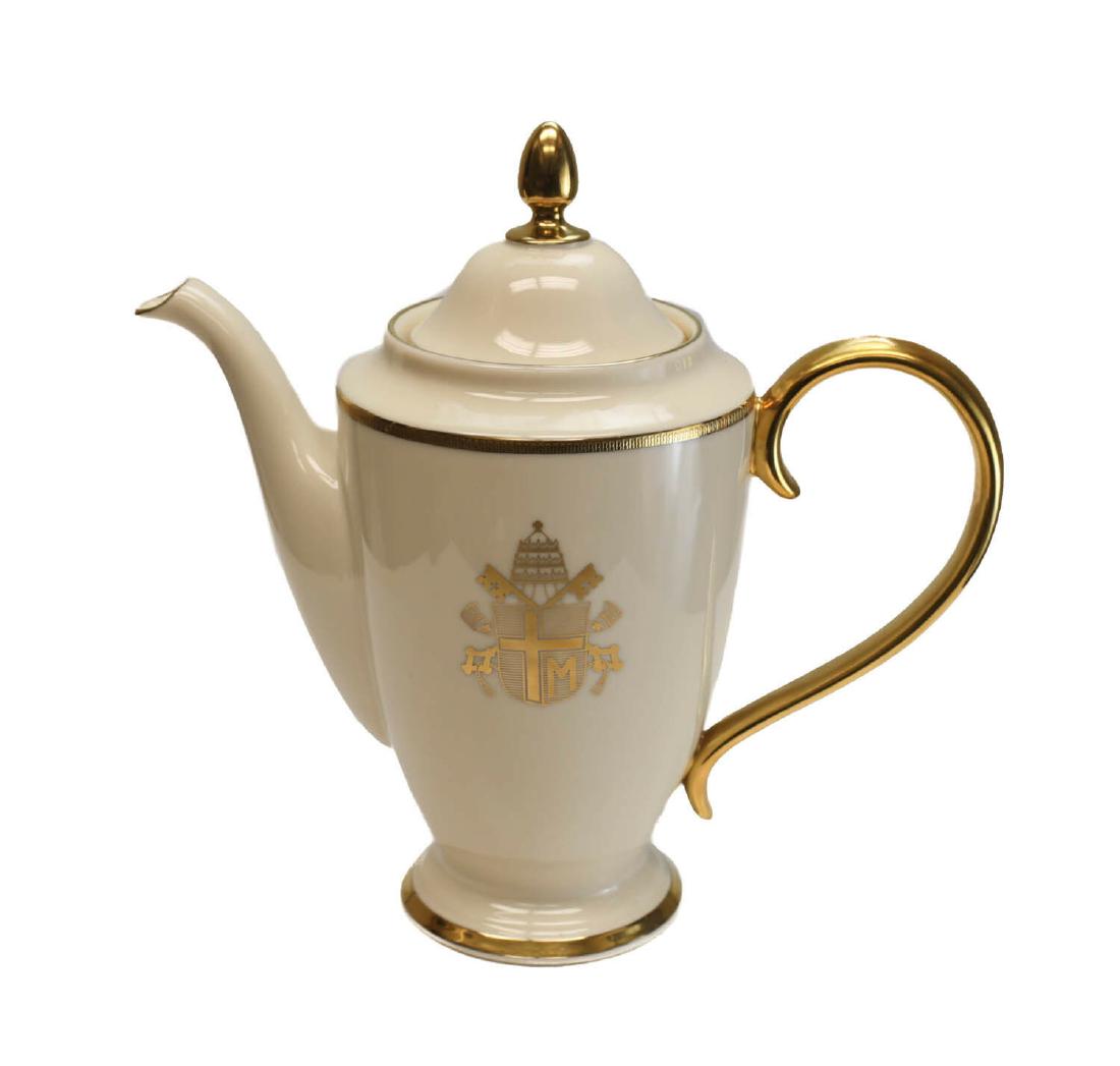 Lenox Porcelain Coffee Pot Pope John Paul II Crest (1 of 5)