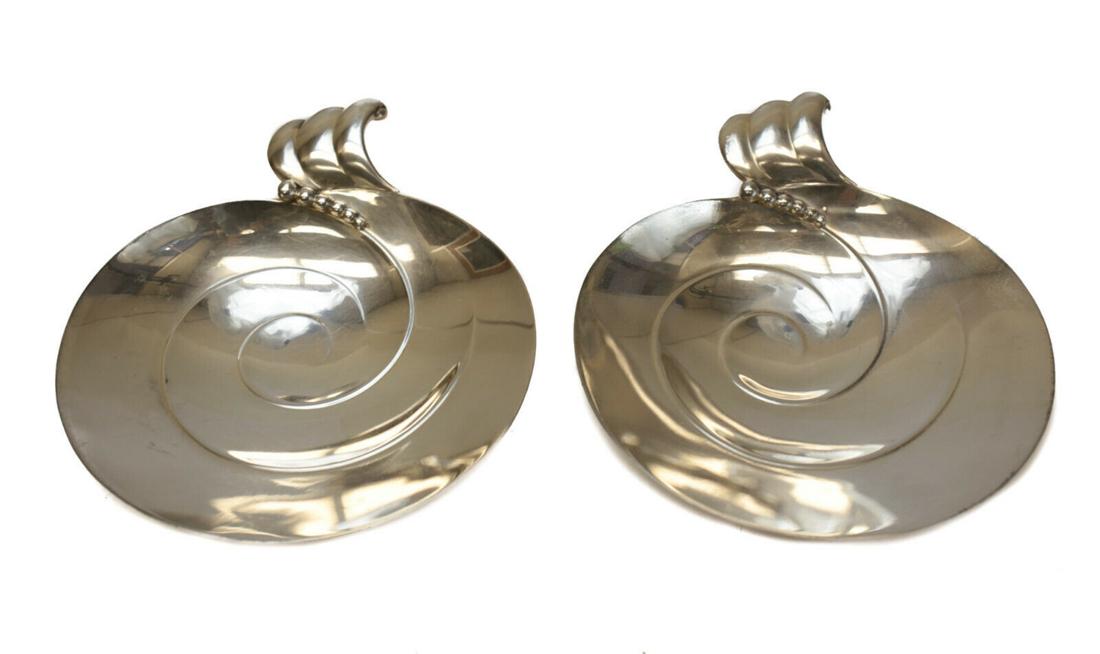 Pair Tiffany Sterling Silver Bon Bon Bowls (1 of 4)