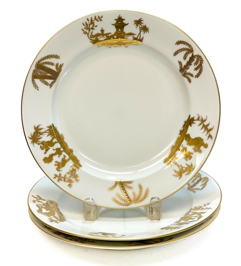 3 Tiffany Dinner Plates in Dore Chinois Cirque (1 of 3)