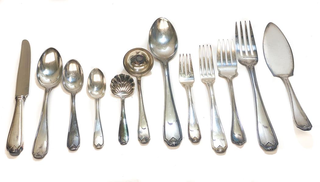 Buccellati Silverplate Flatware Set for 12 in Piedmont (1 of 5)