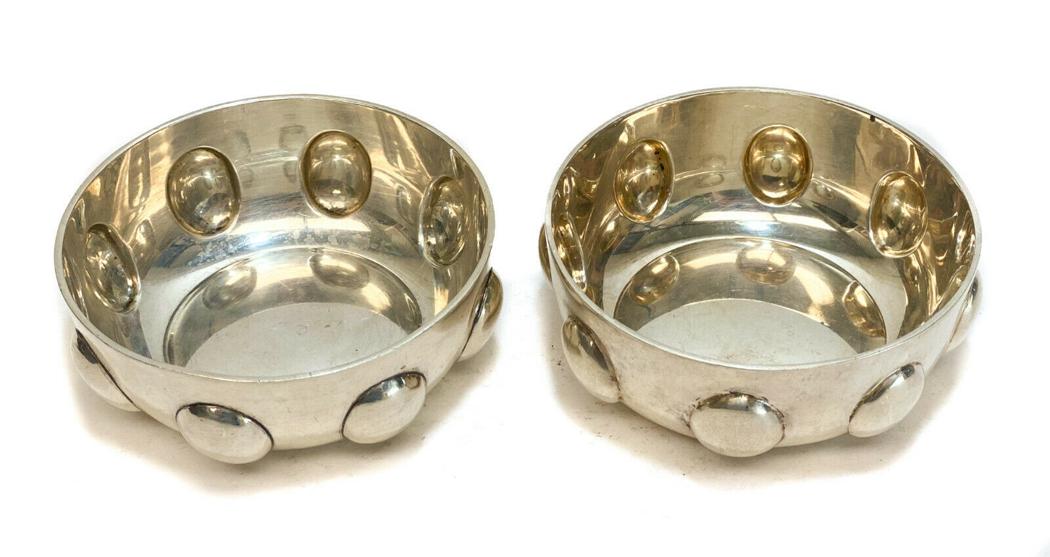 Pair Bulgari 950 Silver Modernist Repousse Bowls, 1969 (1 of 3)
