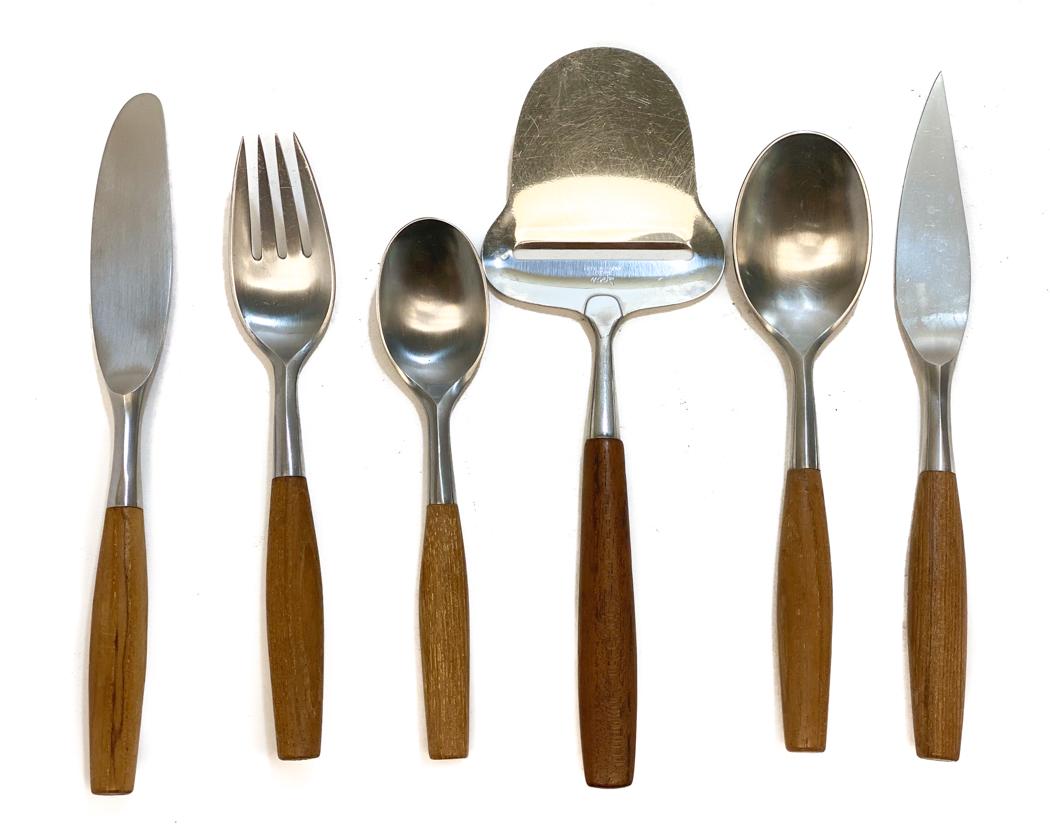 Dansk Teak IHQ Jens Quistgaard Denmark Flatware (1 of 10)