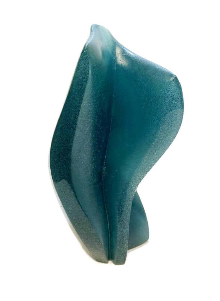 Daum Pate De Verre Sculpture "Torse de Roche" Ltd Ed: Daum blue Pate De Verre sculpture "Torse de Roche" By , Ltd Ed by Maurice Frydman. Arist signed to towards the base. Limited Edition of 200. Weight Approx., 3 lbs Measures Approx., 9 inches tall Domes