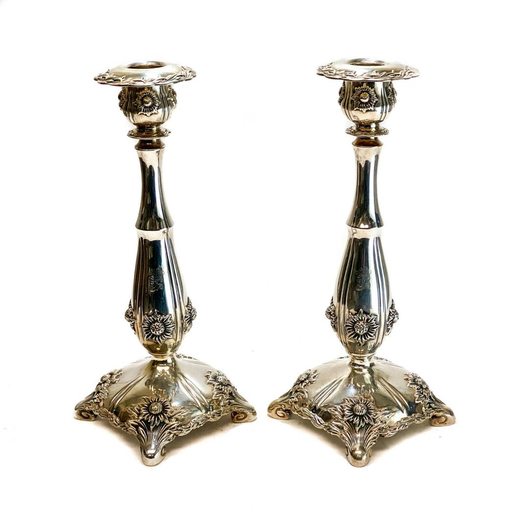 Pair Tiffany Sterling Chrysanthemum Candlesticks #16550 (1 of 5)
