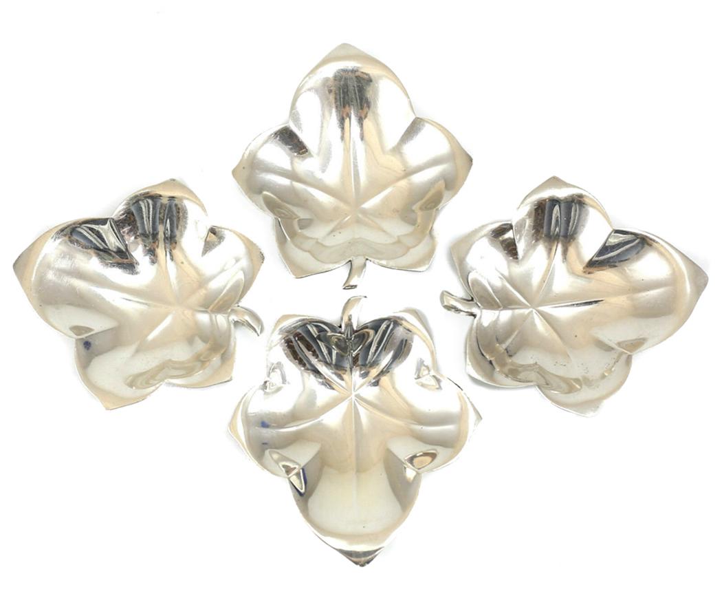 4 Tiffany & Co. Makers Sterling Silver Mini Leaf Dishes (1 of 4)