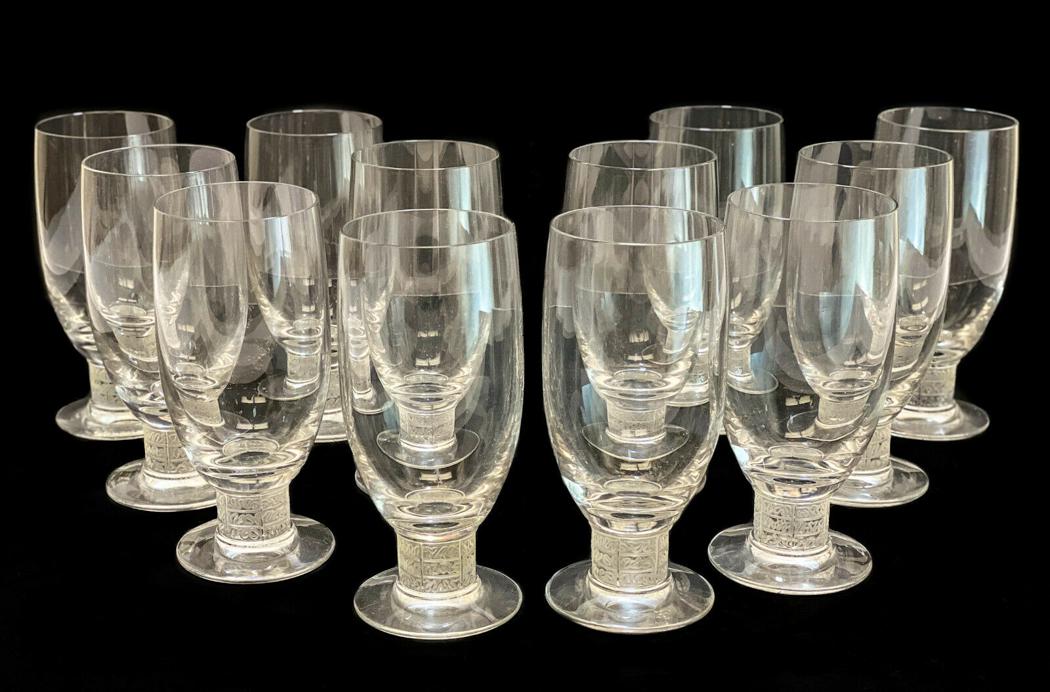 12 Lalique Beer Glass Goblets in Louvre (1 of 3)