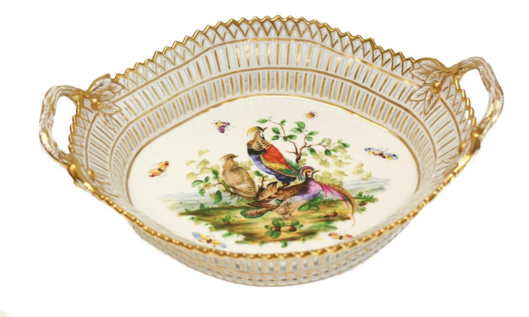 KPM Porcelain Reticulated Double Handled Basket (1 of 5)