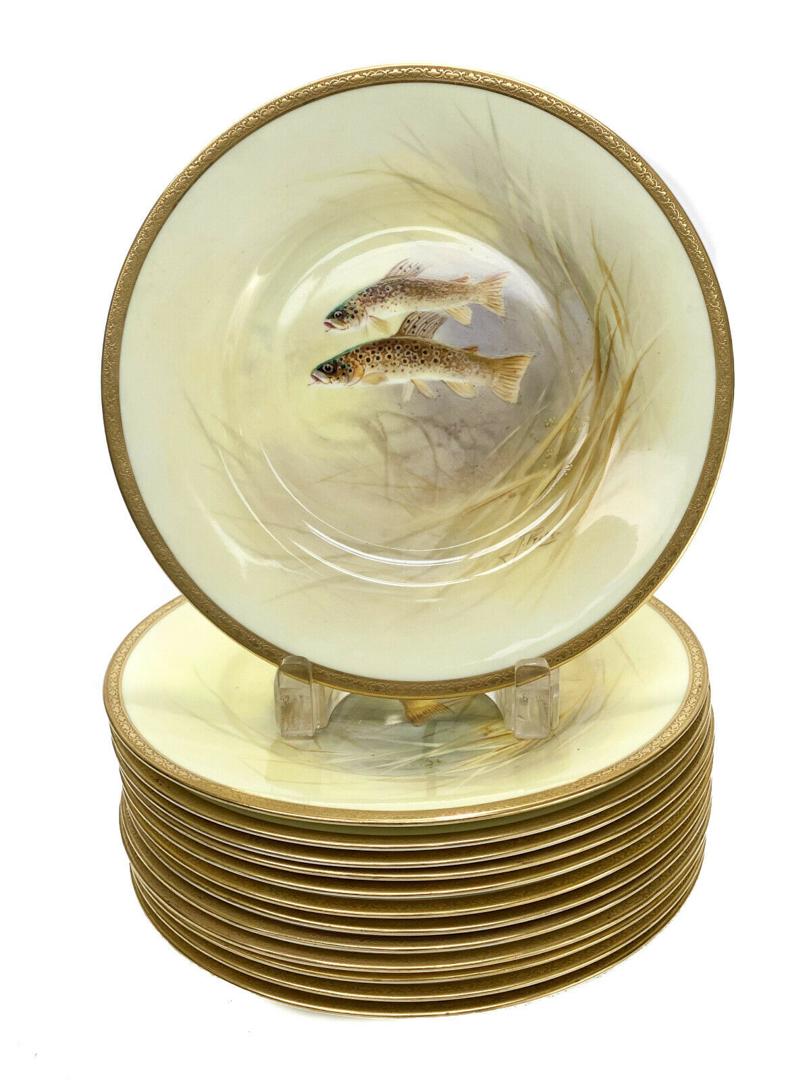 12 Royal Doulton England Porcelain Fish Plates (1 of 7)