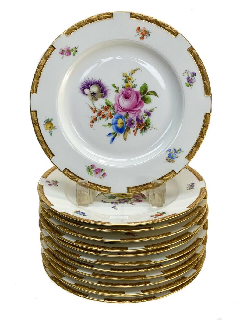 11 Royal Berlin KPM Porcelain  Dinner Plates, c1900 (1 of 5)