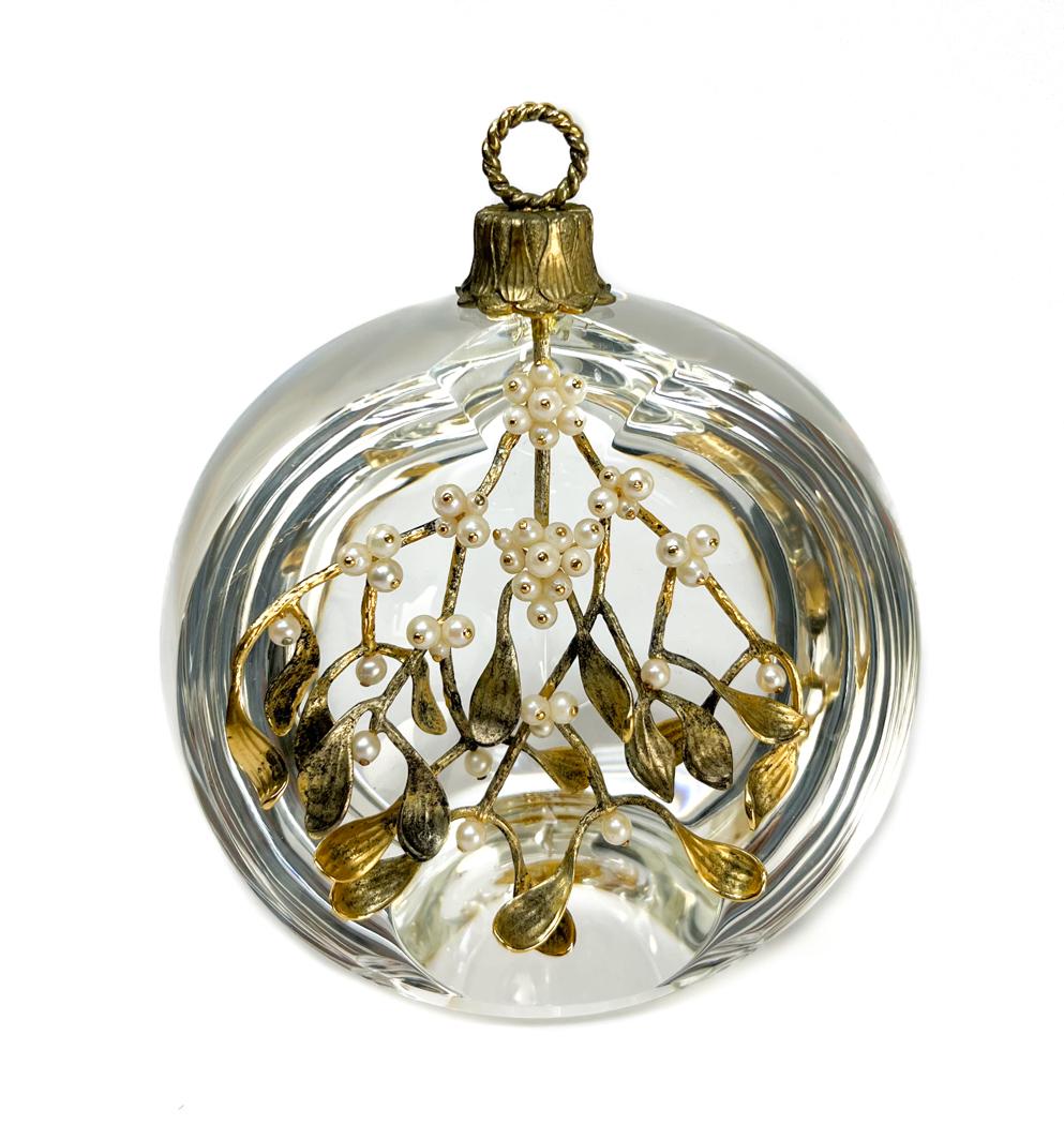 Steuben - Mistletoe - by Donald Pollard (1 of 8)