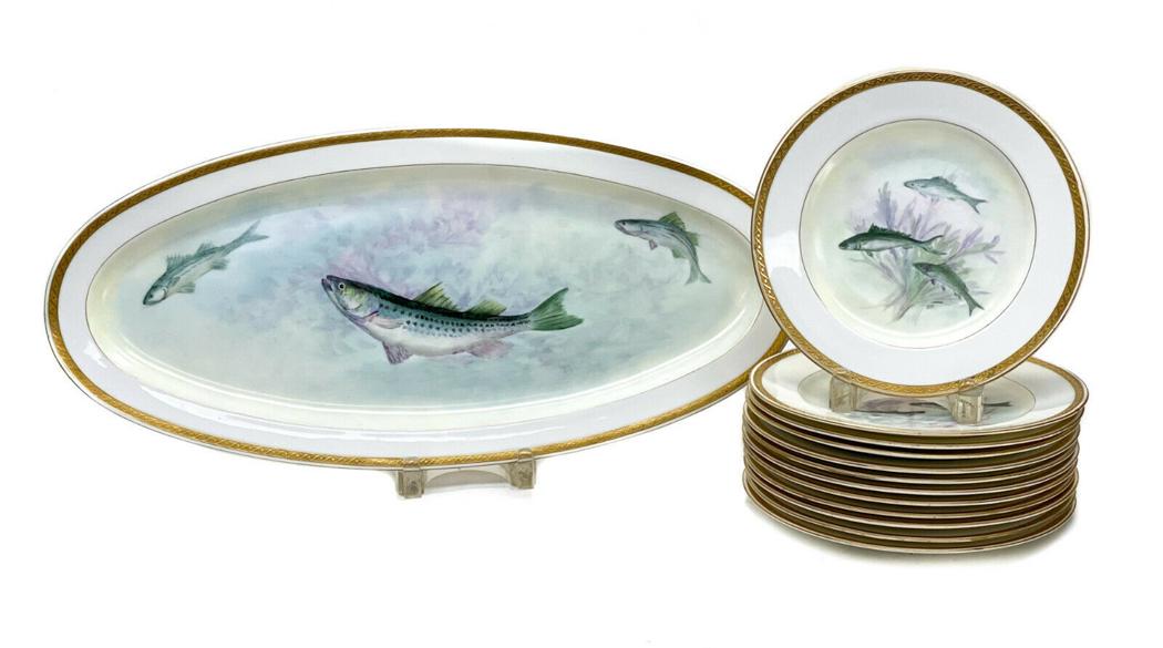 Royal Worcester Hand Painted Porcelain Fish Set (1 of 7)