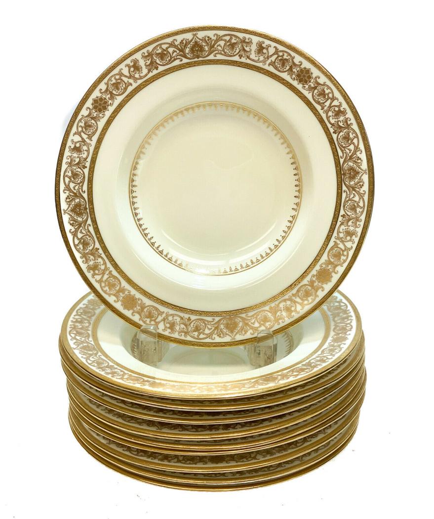 10 Minton England Porcelain Rimmed Soup Bowls: 10 Minton England porcelain rimmed soup bowls, circa 1900. Gilt leaves and foliate scrolls around the rim and to the interior border. Minton England porcelain marks to the underside. Weight Approx., 8