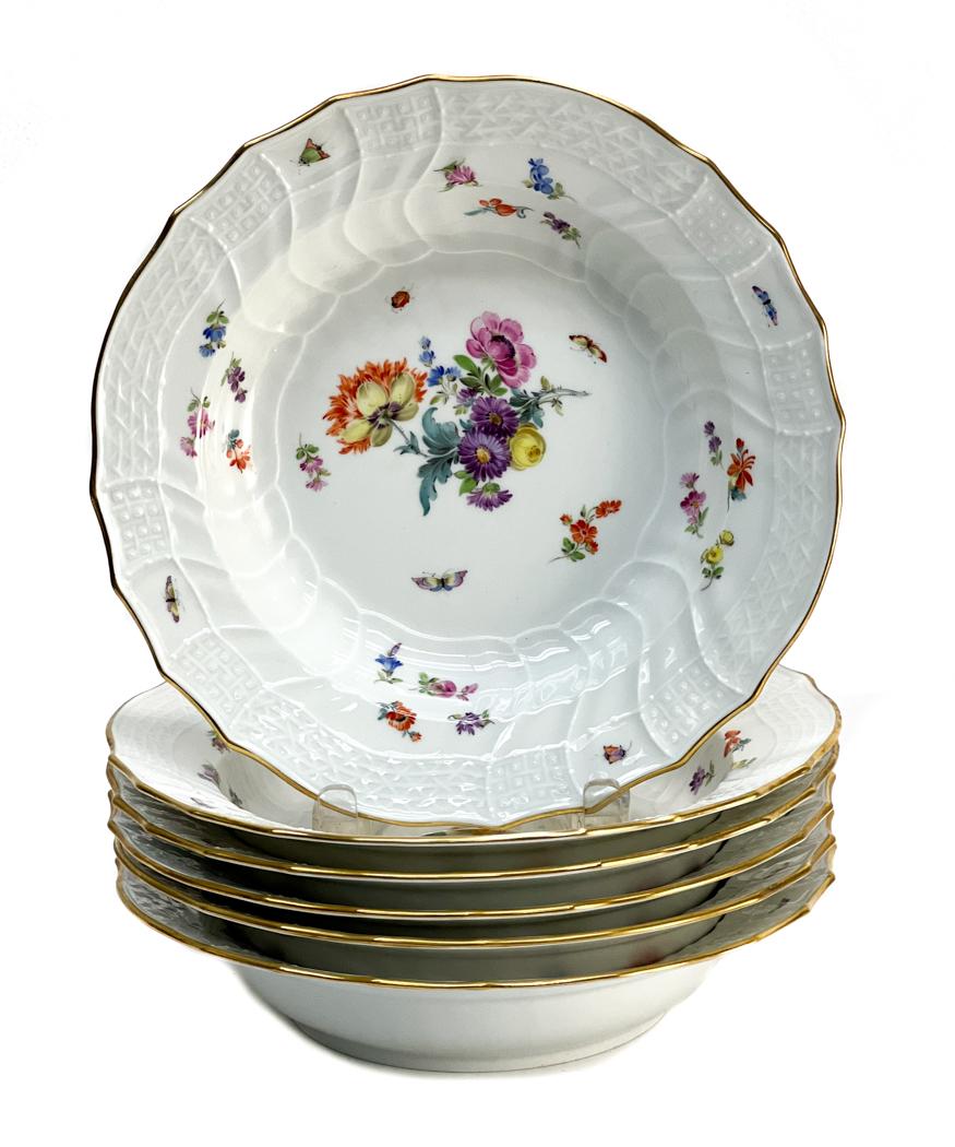6 Meissen Germany Hand Painted Porcelain Rimmed Soup Bowls (1 of 4)