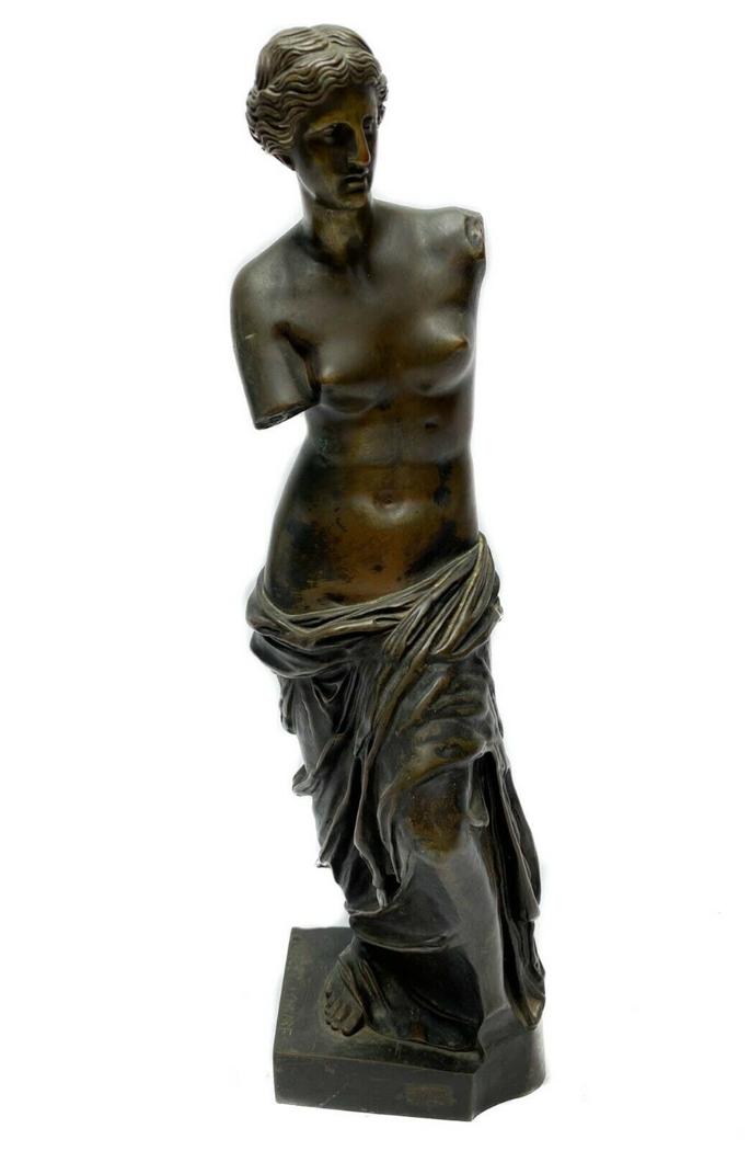 French Venus de Milo Musee du Louvre Patinated Bronze (1 of 8)