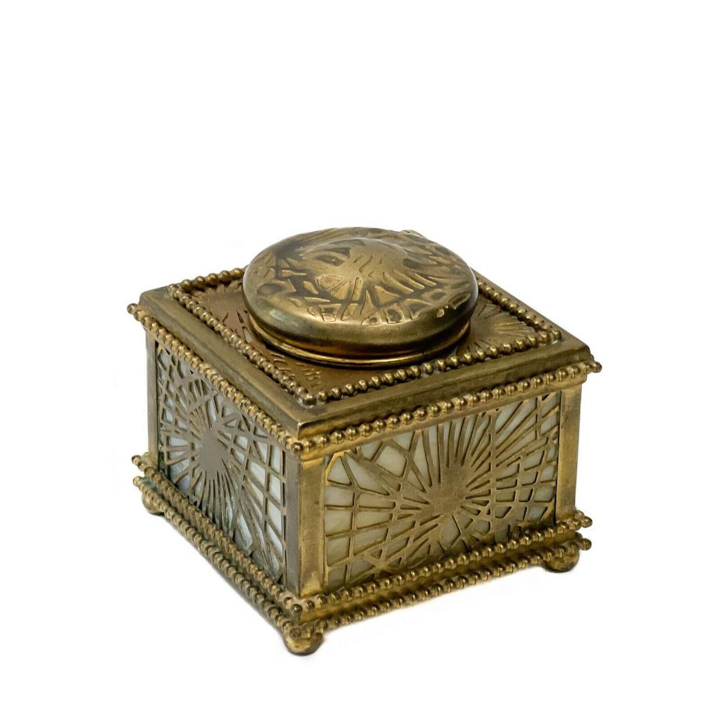 Tiffany Studios Gilt Bronze & Glass Inkwell #845 in Pine Needle (1 of 6)